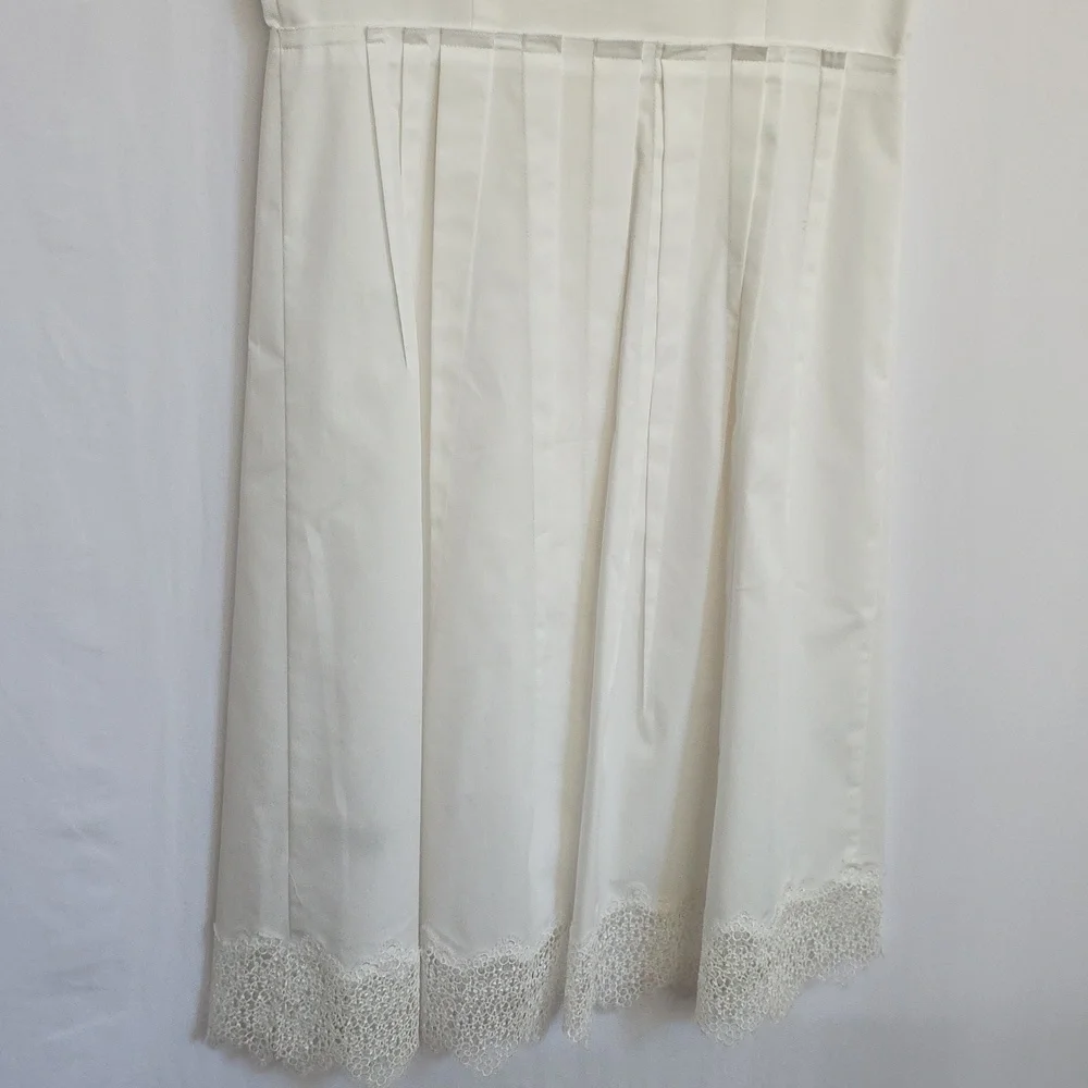 Elie Tahari White Dress w/Lace, Sequins, Rhinestones & Bead Accents. Size 2 - Picture 7 of 13